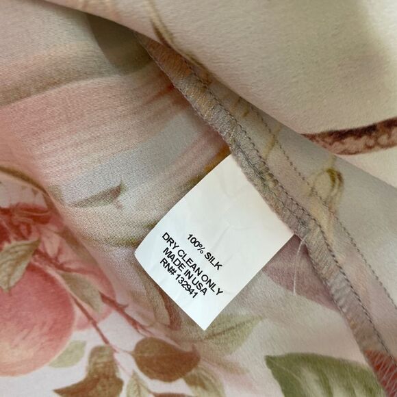 AMANDA UPRICHARD 100% SILK TOP IN STUNNING FLORAL PRINT - Picture 7 of 8